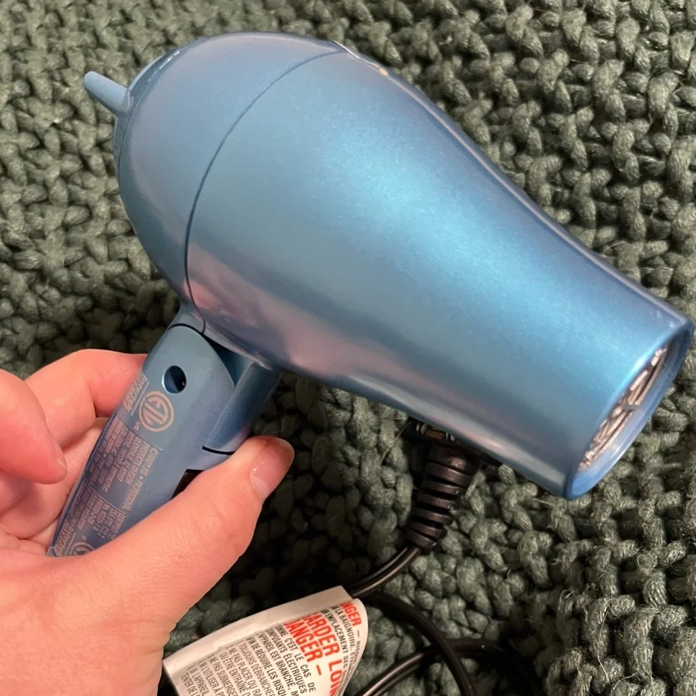 BaBylissPRO Nano Titanium Blue Travel Hair Dryer - Picture 5 of 6